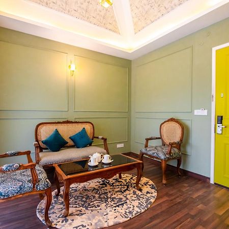 Welcomheritage Santa Roza Kasauli Bagian luar foto