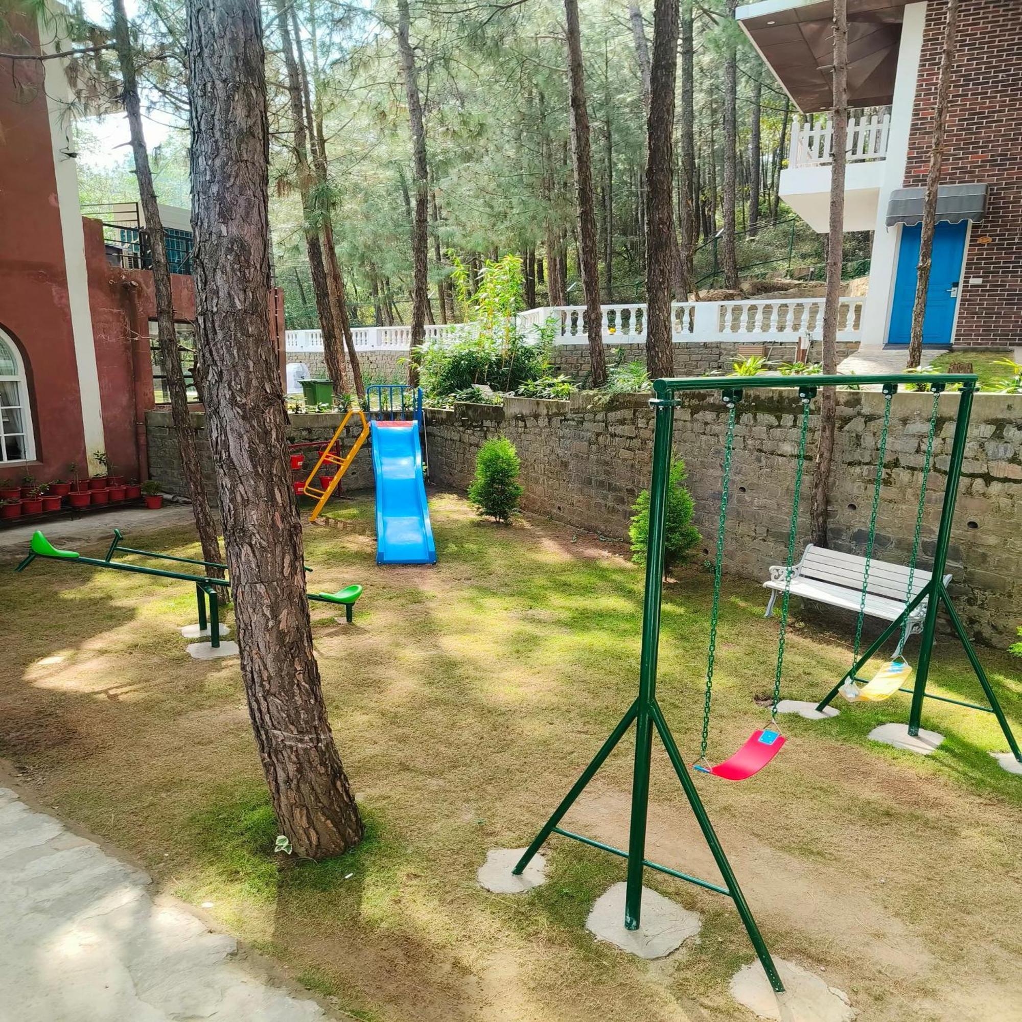 Welcomheritage Santa Roza Kasauli Bagian luar foto