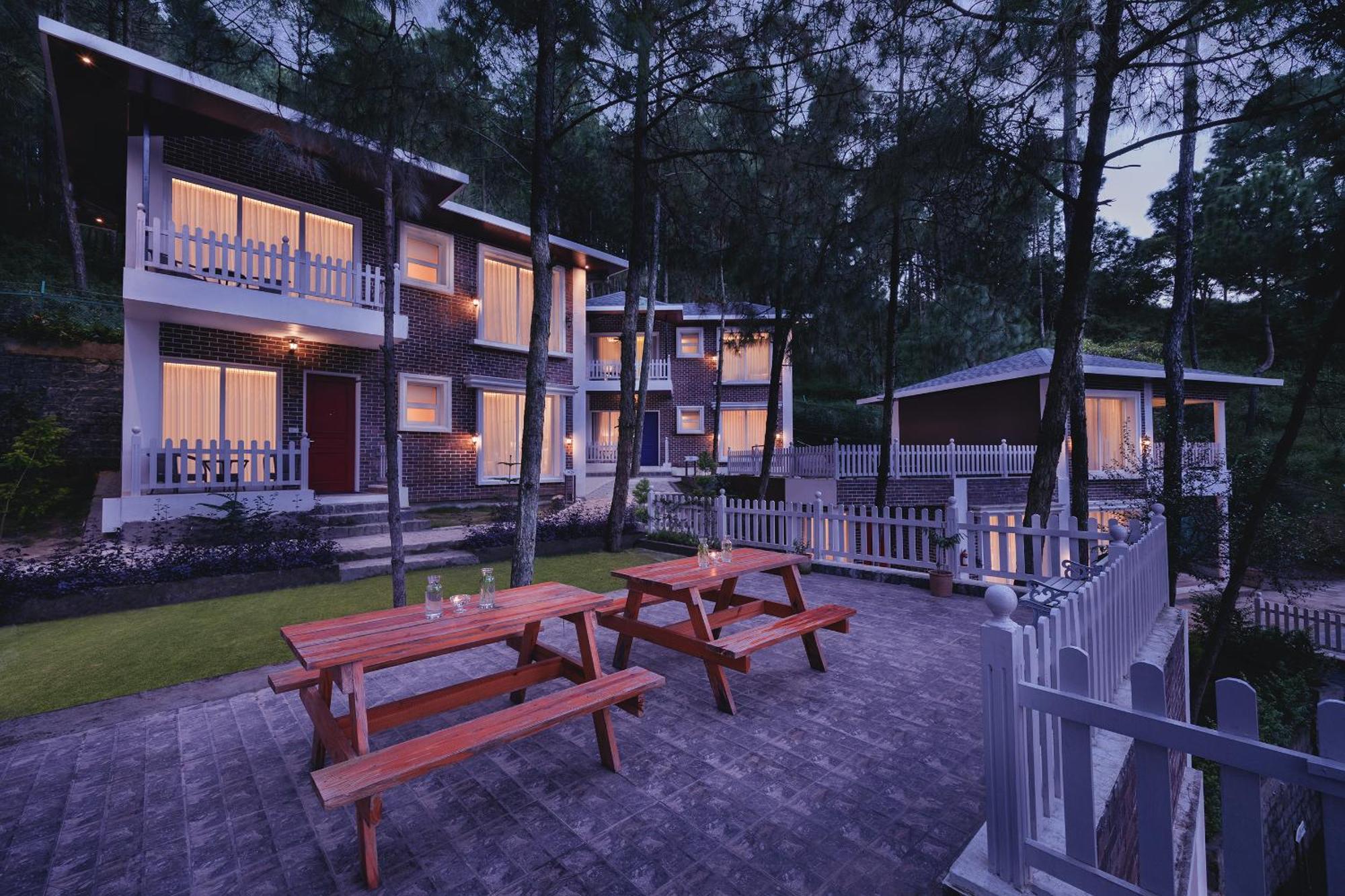 Welcomheritage Santa Roza Kasauli Bagian luar foto